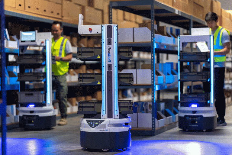 FlexShelf warehouse robots and staff